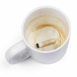Mug Immonde Mégot De Cigarette -Cadeau boutique mug immonde megots de cigarette 3