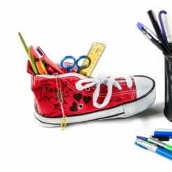 Trousse Basket Style Sneaker -Cadeau boutique trousse basket style converse 4